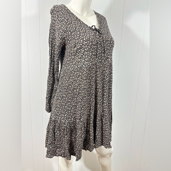 American Eagle Women’s Sz M Long Sleeve Boho Floral Dress Half Button Lined - Picture 3 of 9